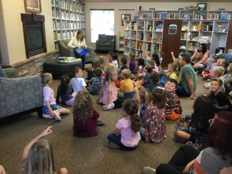 Our Kindergartners got to go on a field trip to the Salem Library! They had so much fun and can't wait to go back! 